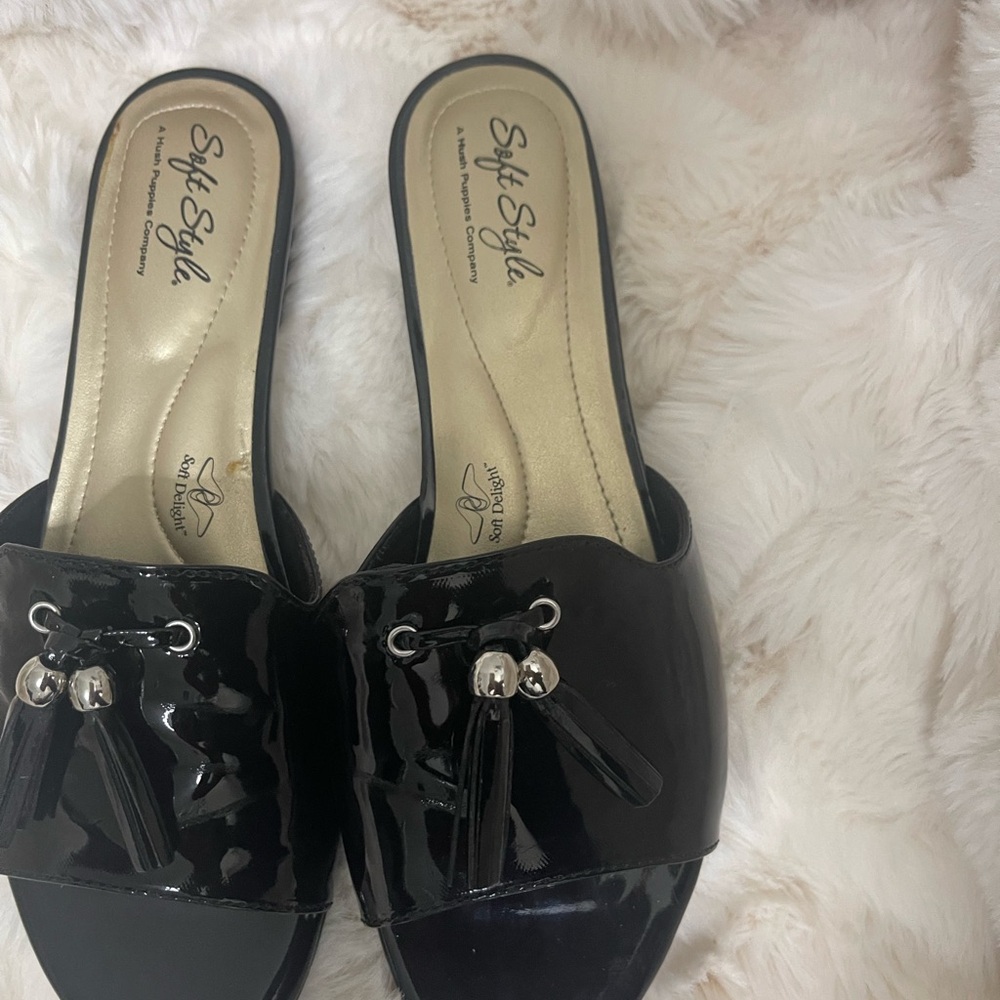 Soft Style Black Mules Comfortable Clogs